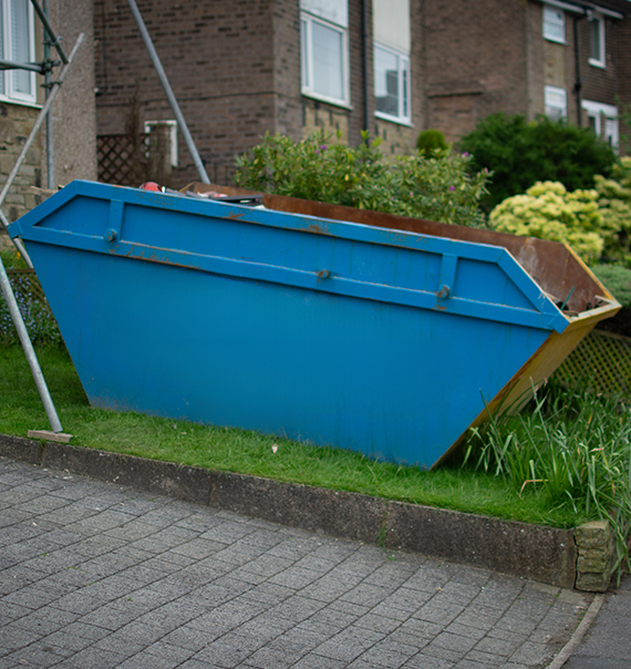 Maxi Skip Hire Featherstone for Garden and Home Waste