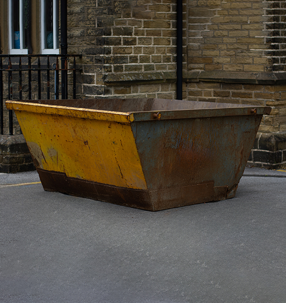 Affordable 2 Yard Skip Hire Featherstone